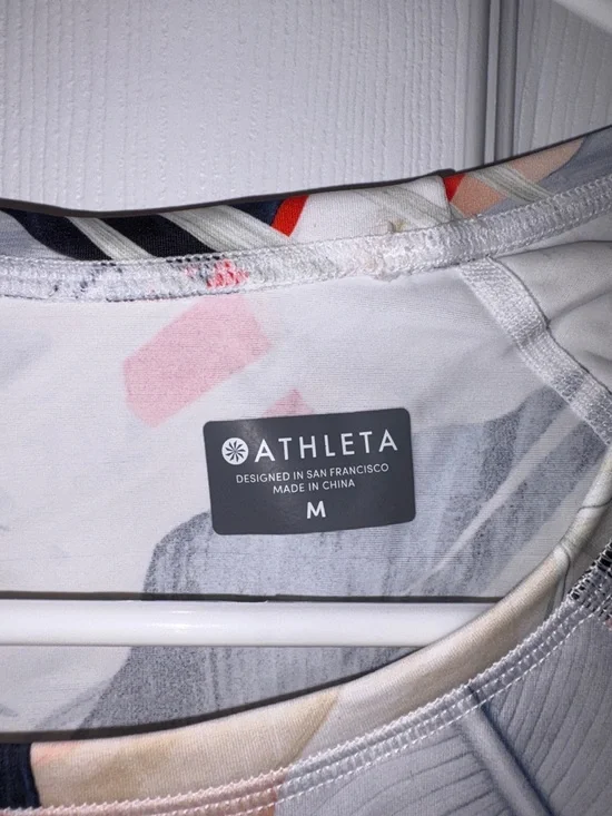 Athleta Long-Sleeve Tropical Leaf Print Performance Top - Picture 2 of 4